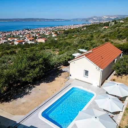 Private Villa Golden Hour With A View Of Split Area Kastel Sucurac Luaran gambar