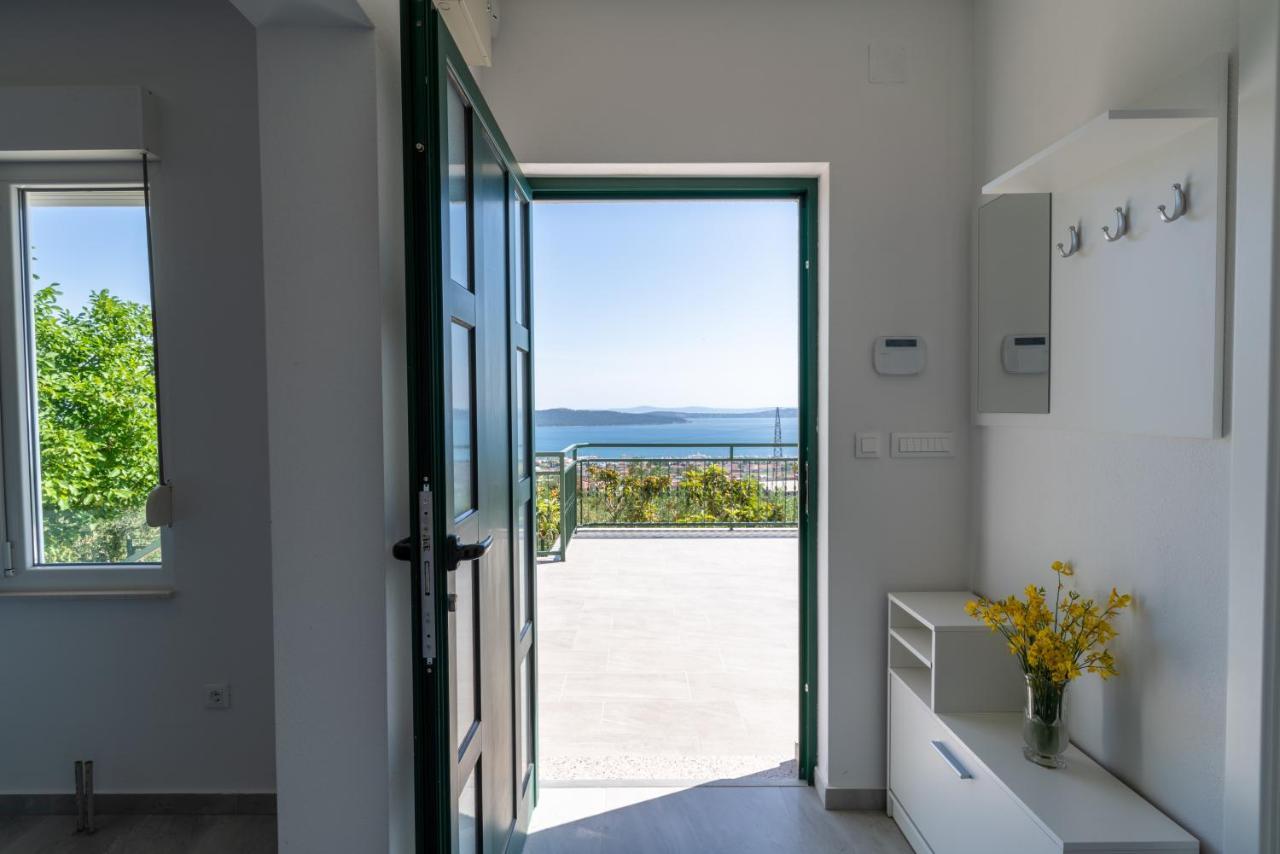Private Villa Golden Hour With A View Of Split Area Kastel Sucurac Luaran gambar