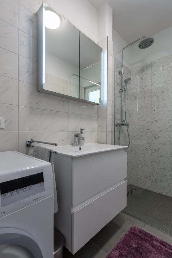 Private Villa Golden Hour With A View Of Split Area Kastel Sucurac Luaran gambar