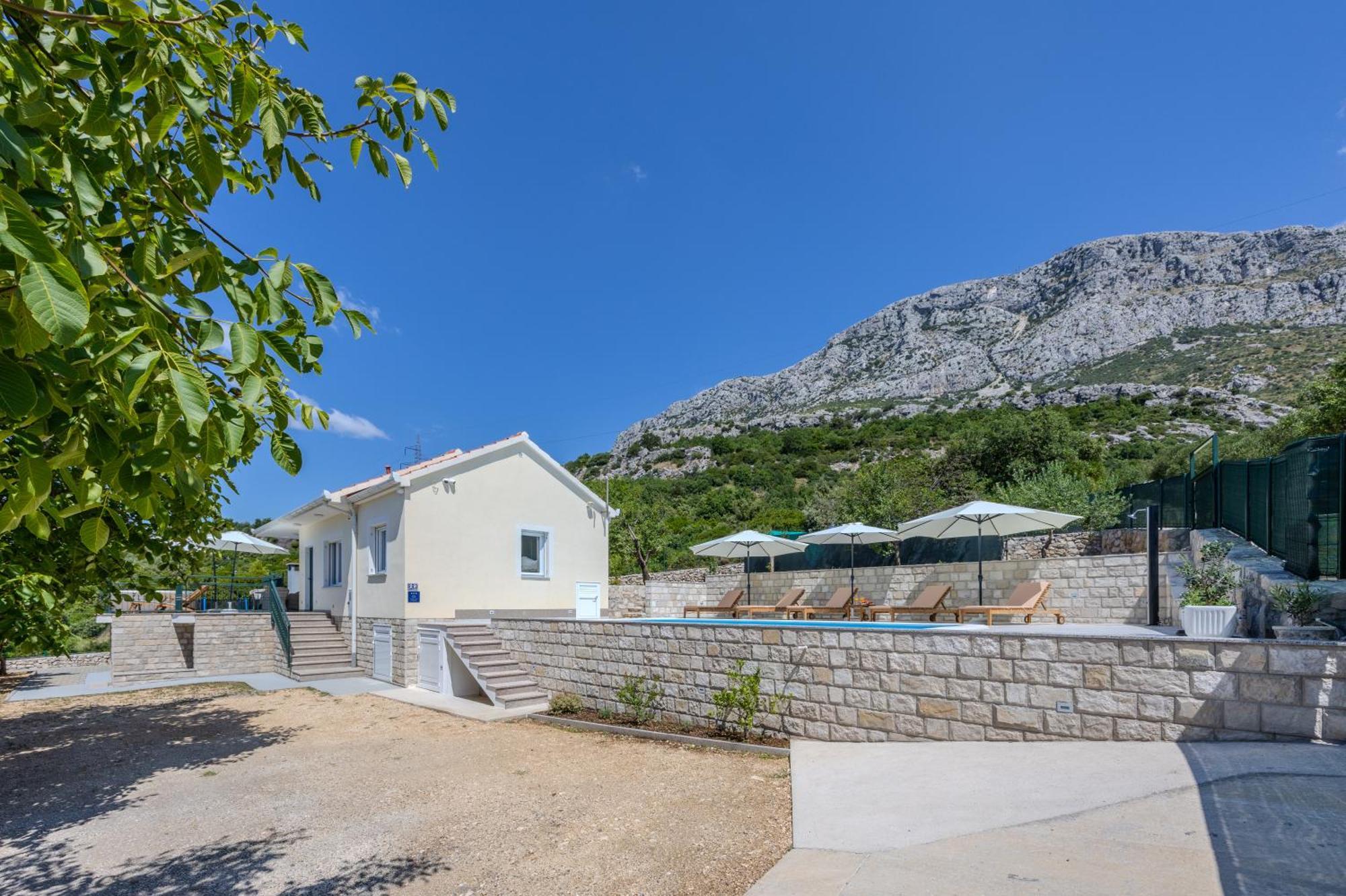 Private Villa Golden Hour With A View Of Split Area Kastel Sucurac Luaran gambar